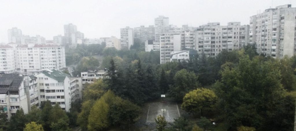 Zelenilo i stambene zgrade na Voždovcu