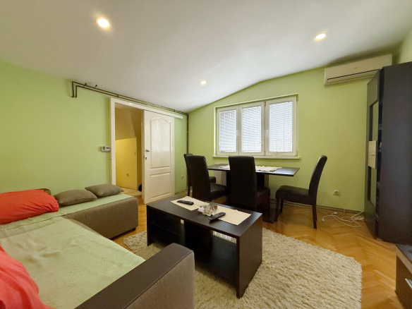 Prodaja Timocka dnevna soba 1 scaled