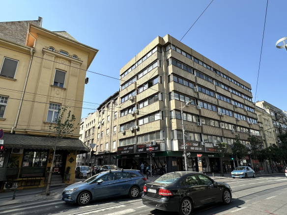 Vračar – Pravni fakultet (poslovni prostor)