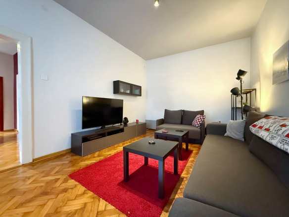 Centar – Kralja Milana – renoviran stan