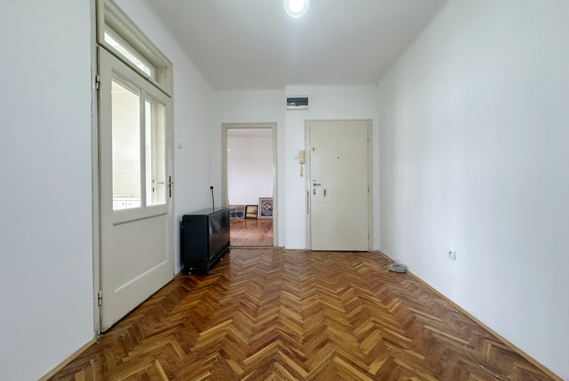 Prodaja stanova Đeram (9)