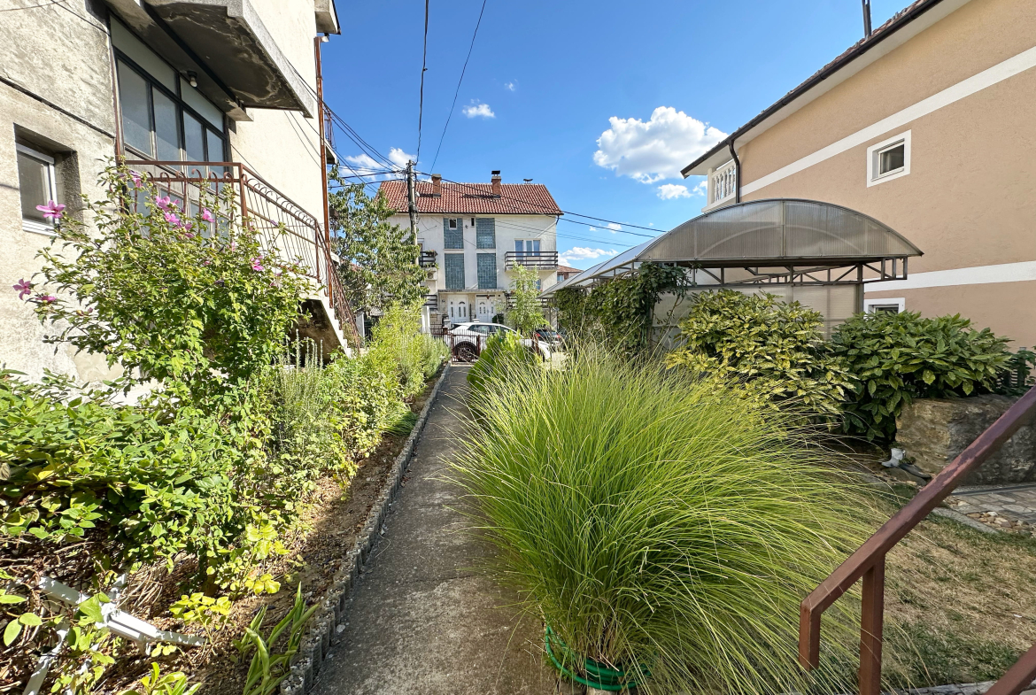 Prodaja kuća Žarkovo (3)