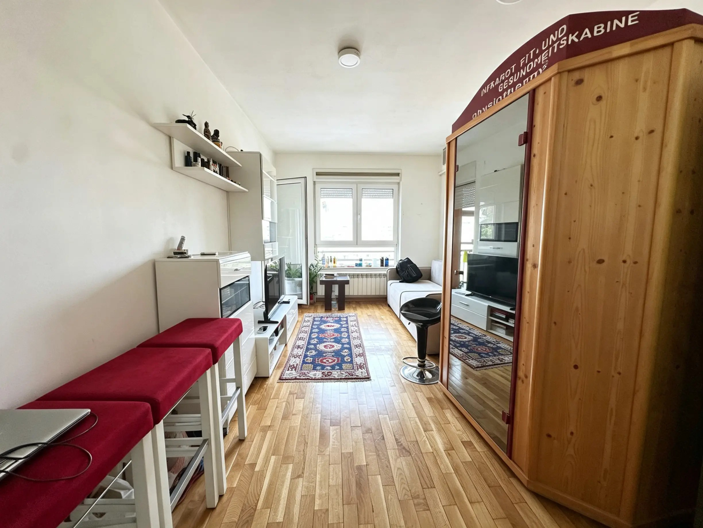 Prodaja stanova Karaburma (2)